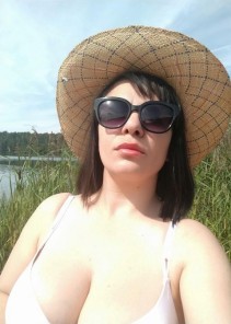 Фото проститутки Виктория №2 в городе Южноуральск